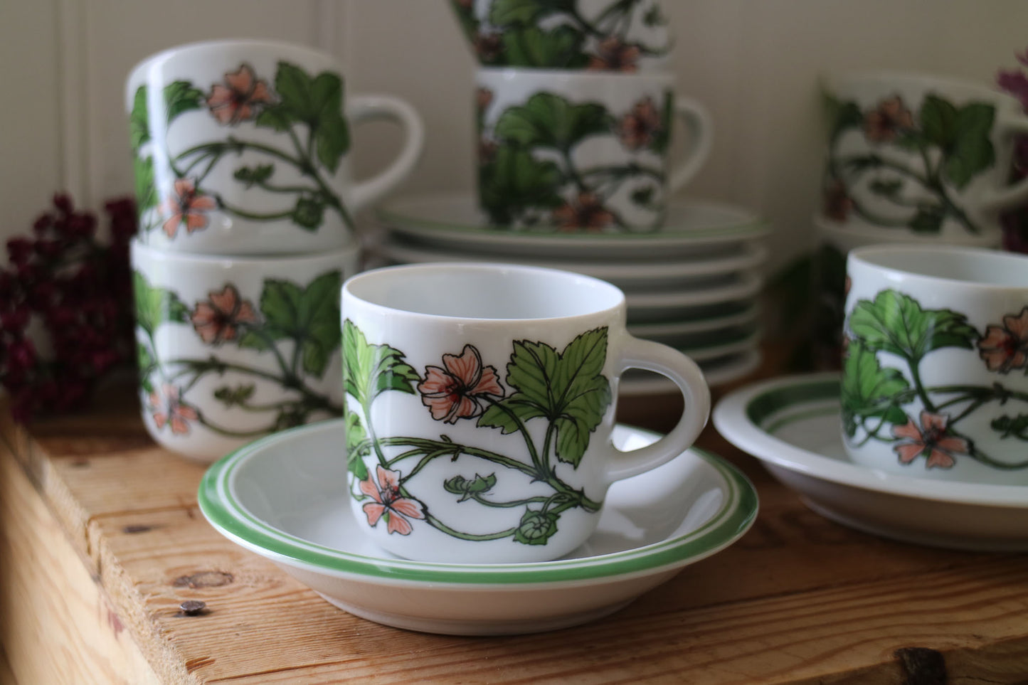 IKEA Vintage, Midsommar av Marguerite Walfridsson - Moccakoppar med fat, 8st